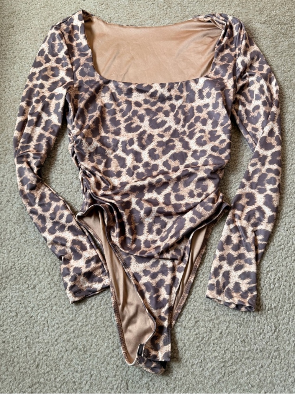SHEIN Leopard Print Long-Sleeve Bodysuit Medium